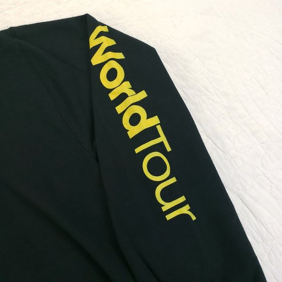 NWOT CNCO Boy Band World Tour Hoodie Sweatshirt Mens Size Medium Black - Picture 5 of 6